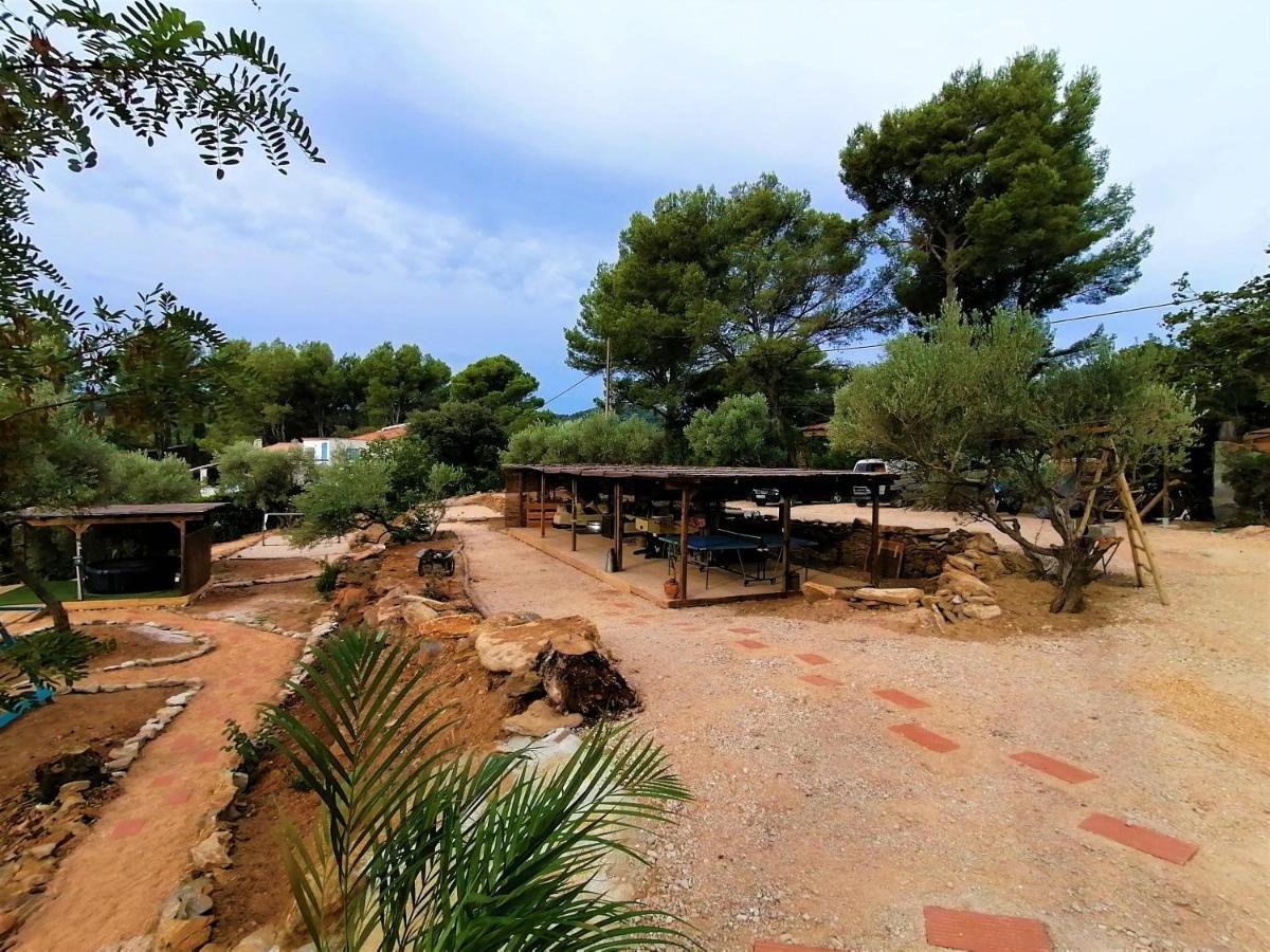 Arche De Noe Atypique, Boheme , Nature, Piscine Chauffee De Paques A Toussaint , Spa , Sauna , Loisirs Le Beausset Kültér fotó
